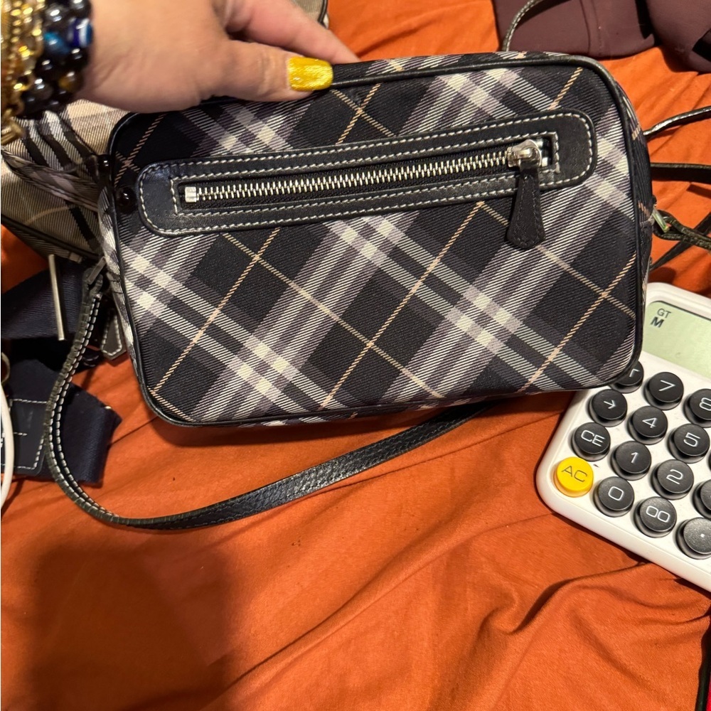 Burberry Black and Gray Camera Bag - Picture 2 of 9